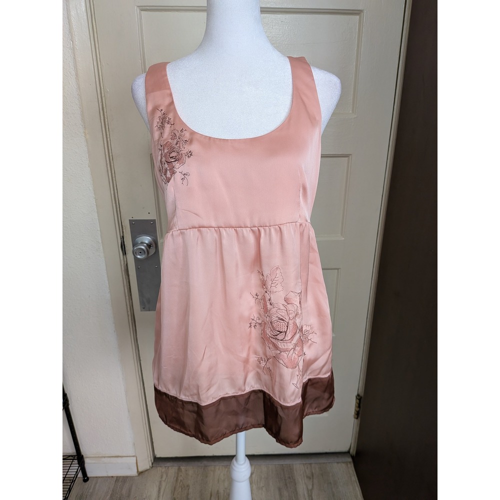 Forever 21 f21 Pink Floral Rose Embroidered Babydoll Fairy Coquette Top‎ Medium